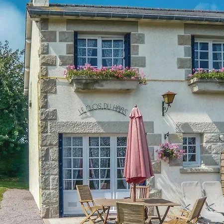 In Cast Le Guildo With Kitchen Saint-Cast-le-Guildo